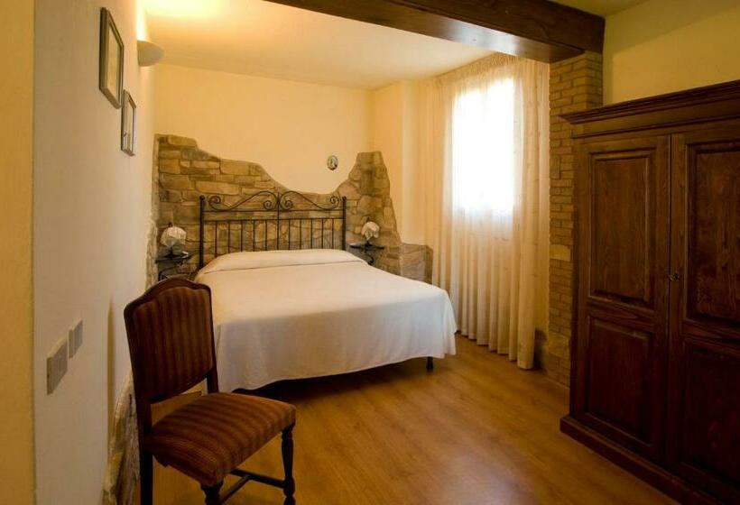 Номер Стандарт, Agriturismo Poggio Corbello