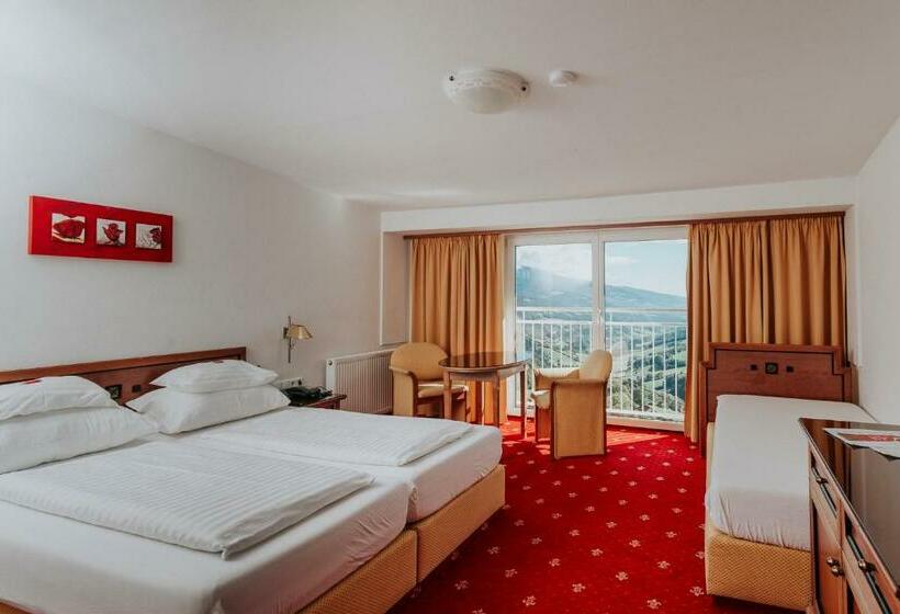 Семейный Номер, Friesacherhof
