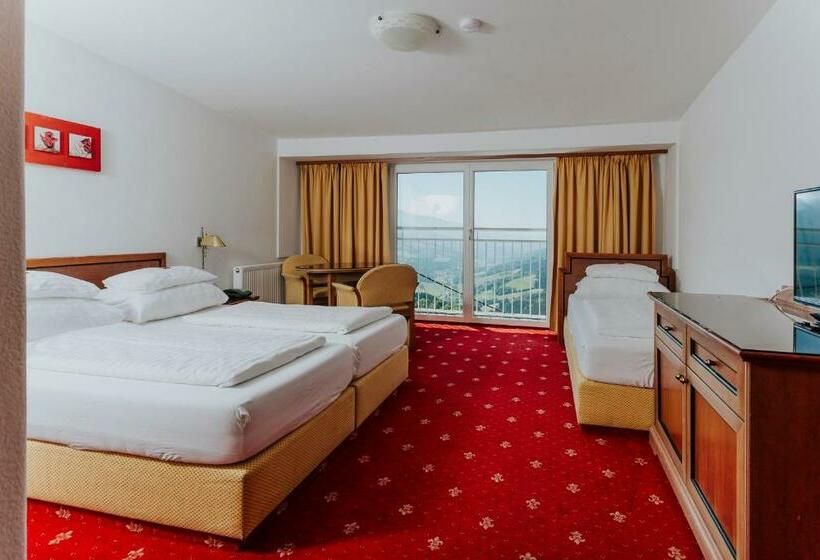 Семейный Номер, Friesacherhof