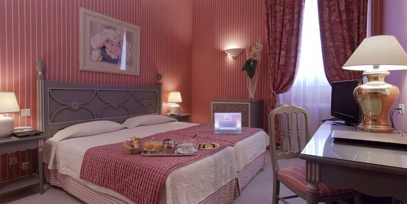 اتاق سوپریور, Hôtel Beaubourg