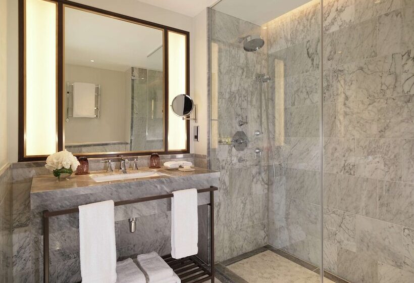 Номер Deluxe Кровать Кинг, The Biltmore Mayfair