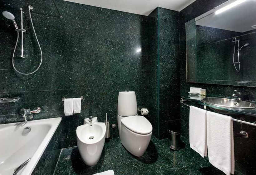 Номер Стандарт Индивидуальный, Neat Hotel Avenida