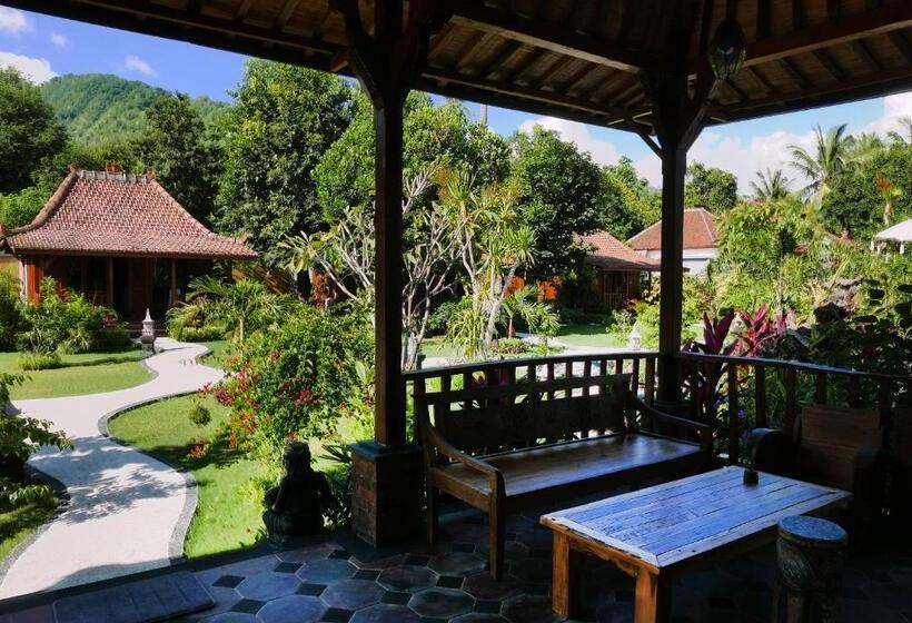 Стандартный Номер Кровать Кинг, Kubu Kangin Resort