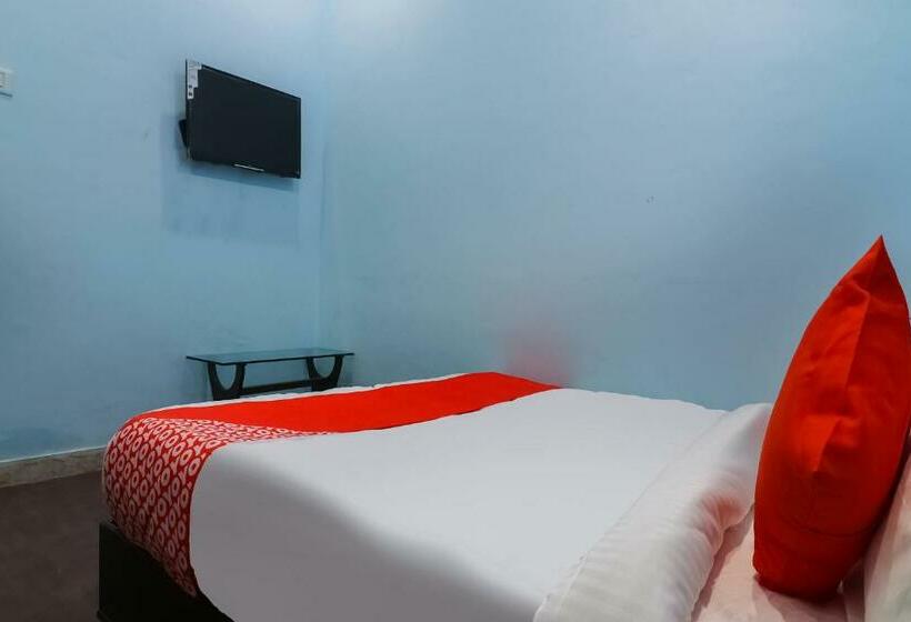 Трехместный Номер Классика, Shree Shyam Roseberry Hotel And Restaurant
