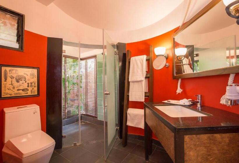 Номер Deluxe Вид на Озеро, Residency Lake Resort & Spa