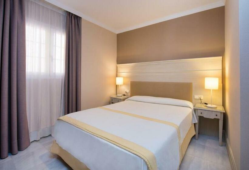 Апартаменты Superior 2 Спальни, Iberostar Waves Malaga Playa