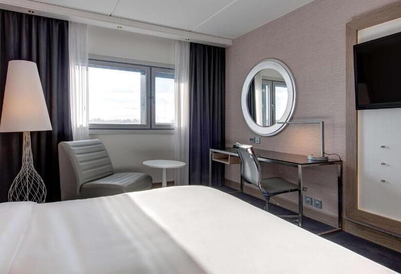Номер Стандарт, Radisson Blu Airport Hotel, Oslo Gardermoen