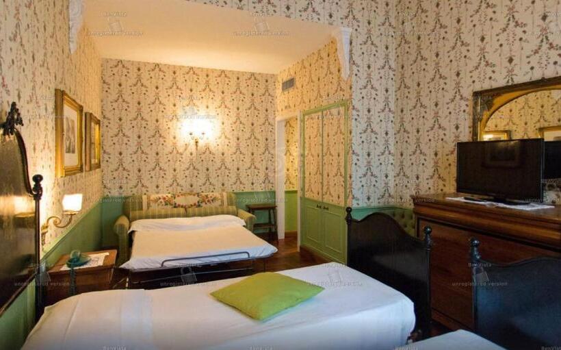 اتاق استاندارد چهار تخته, Unahotels One Catania