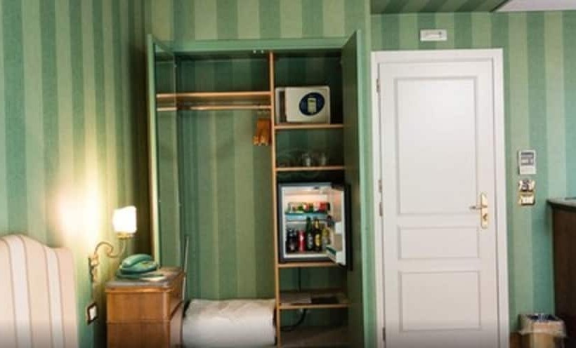 اتاق استاندارد, Unahotels One Catania