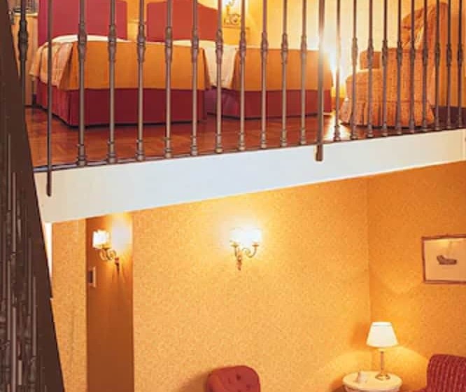 اتاق استاندارد چهار تخته, Unahotels One Catania
