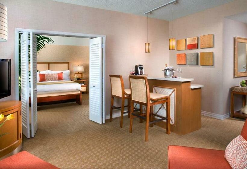 Люкс Кровать Кинг, Tropicana Las Vegas  A Doubletree By Hilton