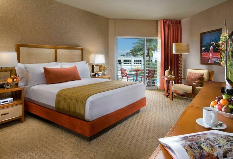 带大床的高级房间, Tropicana Las Vegas  A Doubletree By Hilton