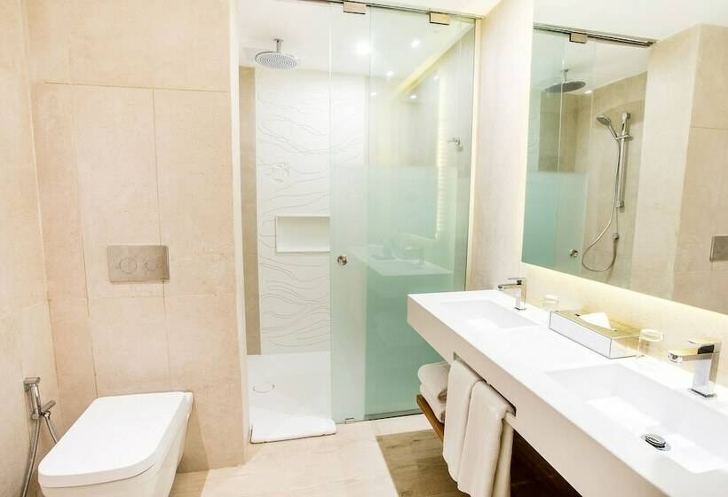 סוויטת ג'וניור נוף לים, Iberostar Selection Bavaro Suites