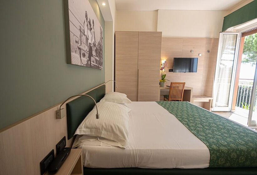 Comfort room with balcony, Esperia