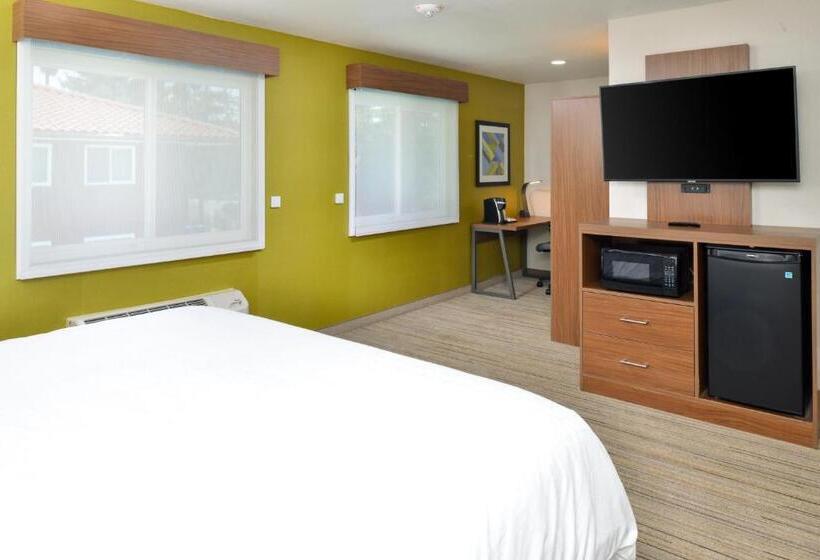 장애인을 위한 킹사이즈 침대 스탠다드 룸, Holiday Inn Express   Santa Rosa North, An Ihg