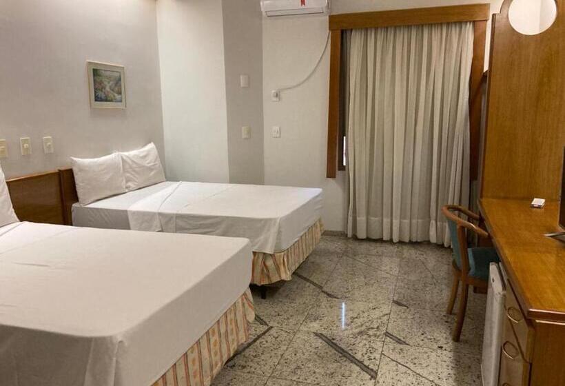 غرفة عائلية, Fênix Hotel Varginha
