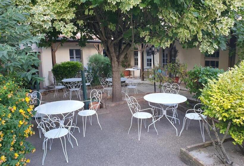 家庭房带园景, Le Relais Du Château