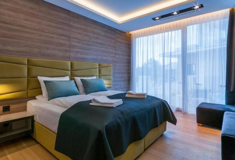 Люкс Deluxe Кровать Кинг, Przystań Mechelinki  Marina Del Mar