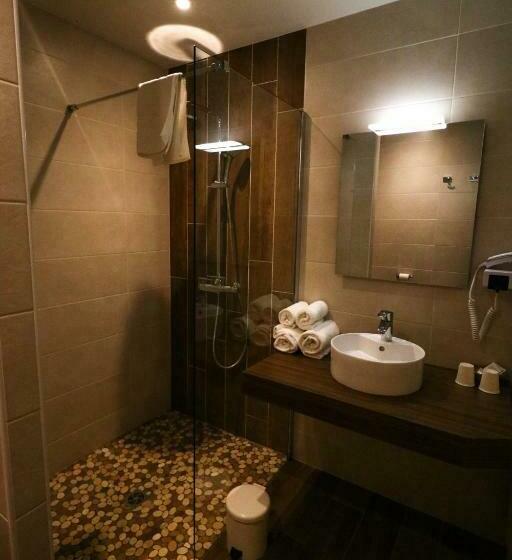 اتاق استاندارد, Hostellerie Bellevue