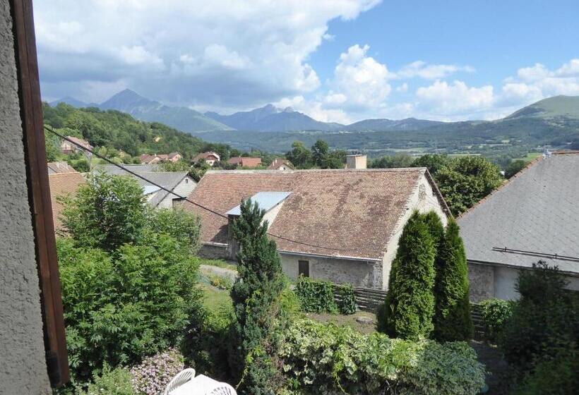 Номер Стандарт, Les Chenets
