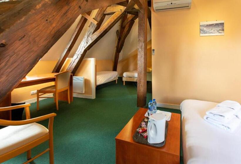 Номер Стандарт, Logis Saint Louis