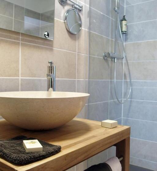 Номер Стандарт, Logis Hotel Auberge De L'Hélix