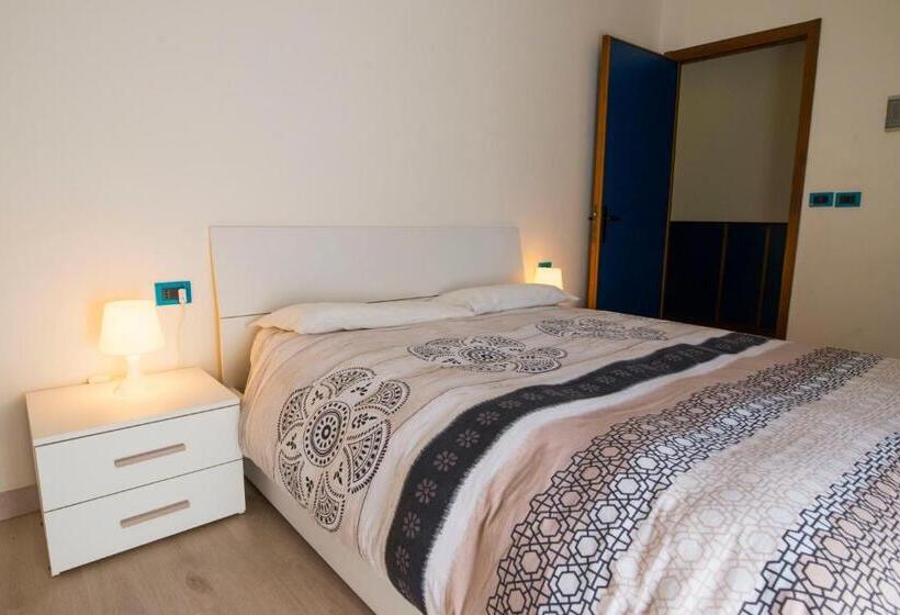 اتاق استاندارد سه نفره, B&b Il Bacio