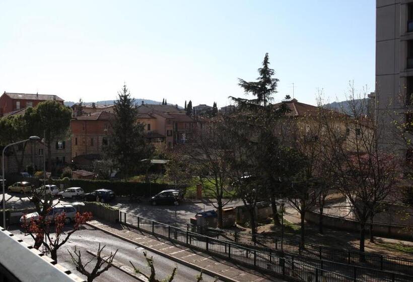 اتاق خانوادگی, B&b Il Bacio