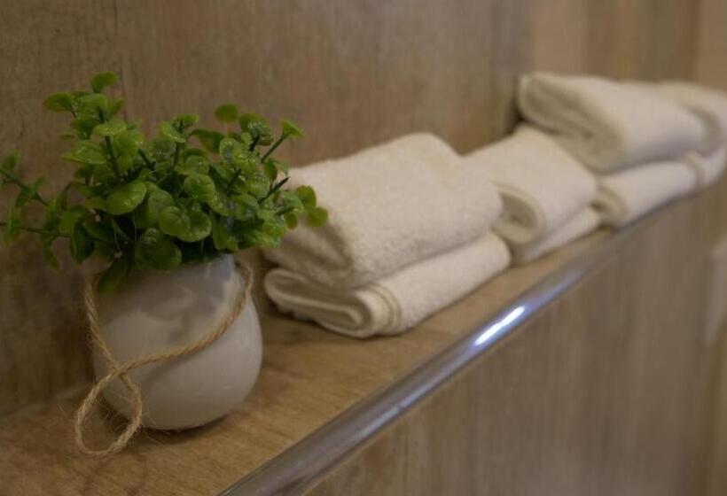 اتاق استاندارد سه نفره, B&b Il Bacio