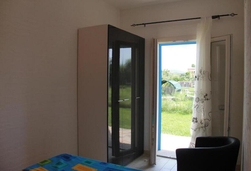 Номер Deluxe Кровать Кинг, S Olivariu Village Affittacamere