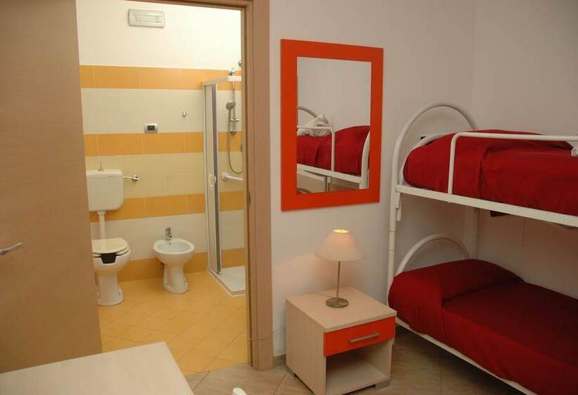 Четырехместный Номер Стандарт, B&b L Antica Torre