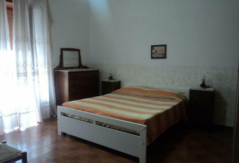 اتاق اکونومی, B&b Valente