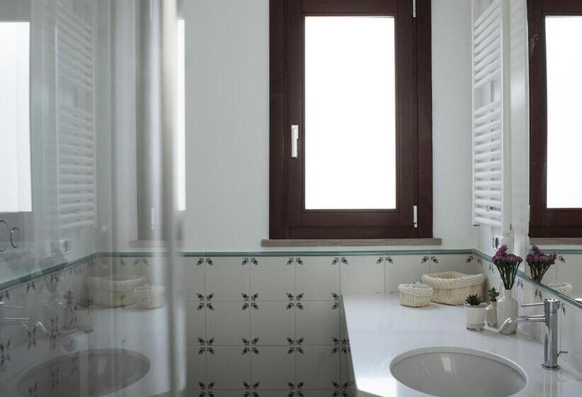 Полулюкс, Villa Delle Querce Resort