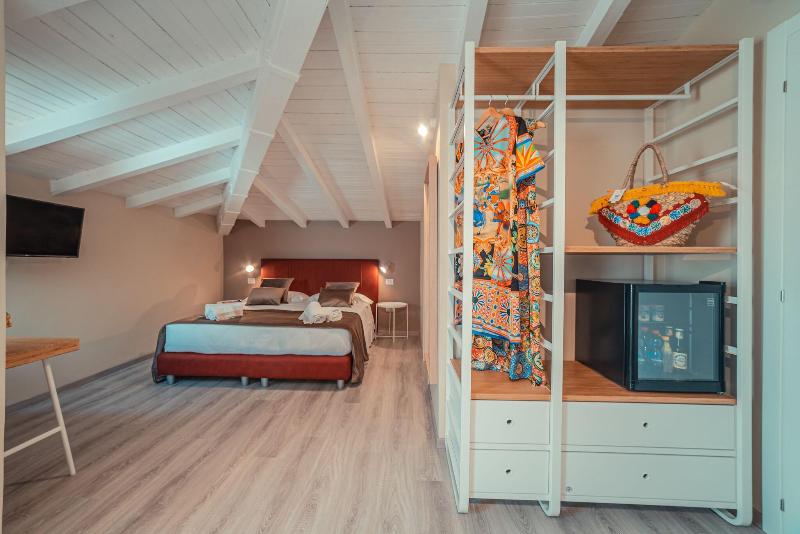 Номер Стандарт Трехместный, A Coffa Rooms