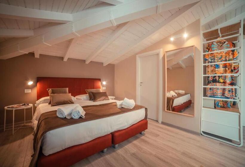 Номер Стандарт Трехместный, A Coffa Rooms