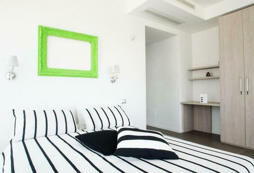 标准间带漩涡浴缸, Max Luxury Suite   Servizio Spiaggia Inclusa