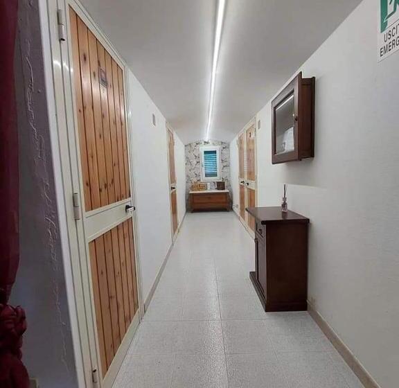 اتاق استاندارد سه نفره, Oasi Liv   Affittacamere