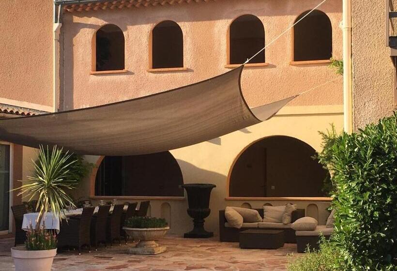 Номер Стандарт Индивидуальный, Logis Hostellerie De L Abbaye