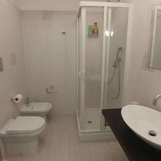 اتاق استاندارد سه نفره, B&b I Portici