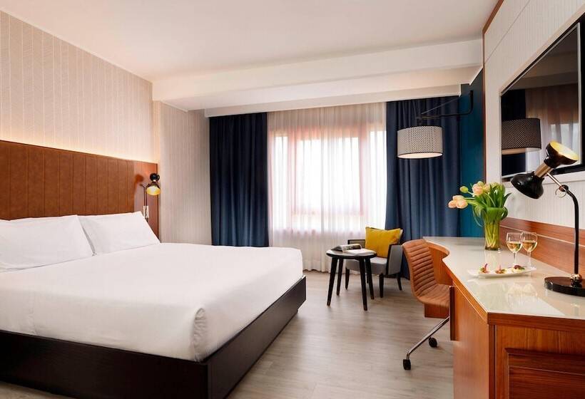 اتاق سوپریور, Four Points By Sheraton Siena