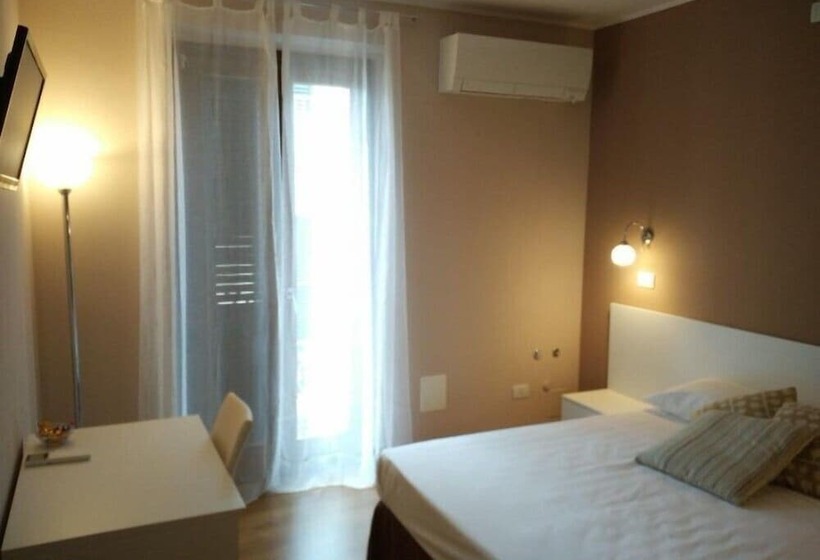 スタンダードルーム, B&b La Marina