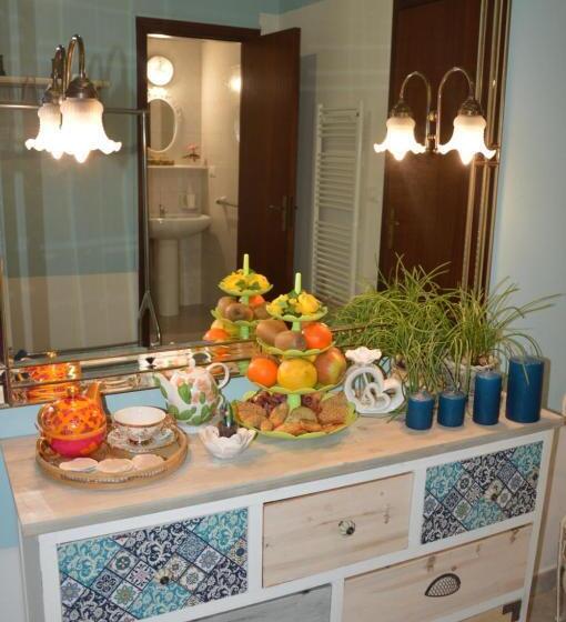 اتاق لوکس, B&b Vicolo Del Chiostro