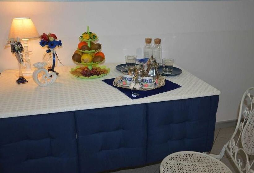 اتاق لوکس, B&b Vicolo Del Chiostro