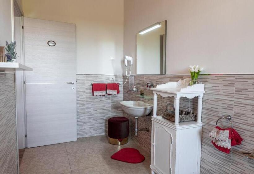 اتاق لوکس سه تخته, Agriturismo Le Fontanelle Da Valente