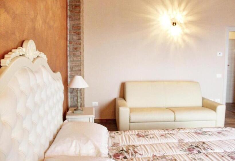 اتاق لوکس با تخت بزرگ, Agriturismo Le Fontanelle Da Valente