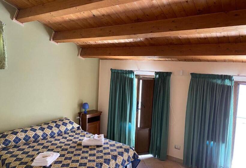 1 Bedroom Penthouse Apartment, Cityguesthouse Catanzaro