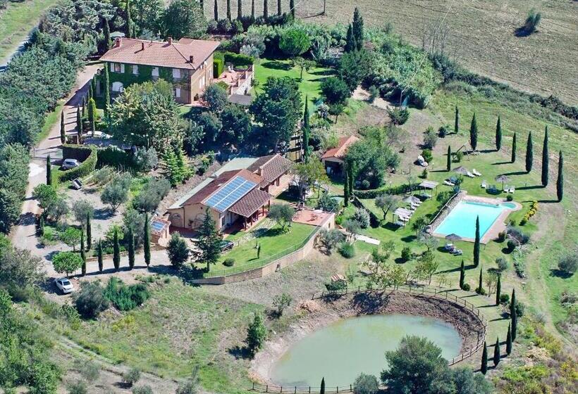 带花园景观和一个卧室的别墅, Agriturismo San Tommaso