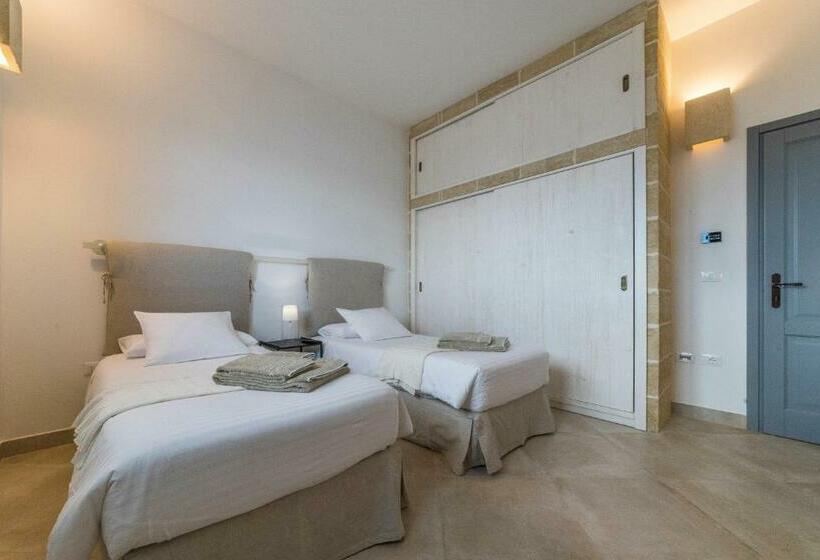Номер Superior, Masseria Le Mandorle