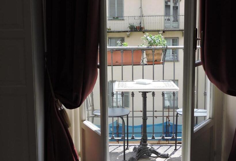 اتاق استاندارد با بالکن, Residenze Torinesi