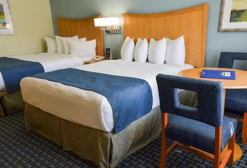 스탠다드 발코니 룸, Days Inn By Wyndham Cocoa Beach Port Canaveral